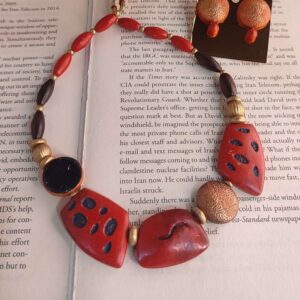 Artistic Stone Look Red Terracotta Choker Necklace