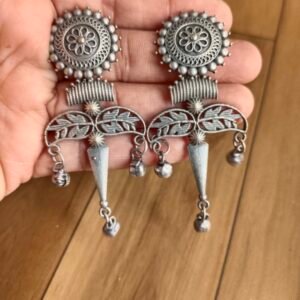 Round with Reverse Trishul Earrings