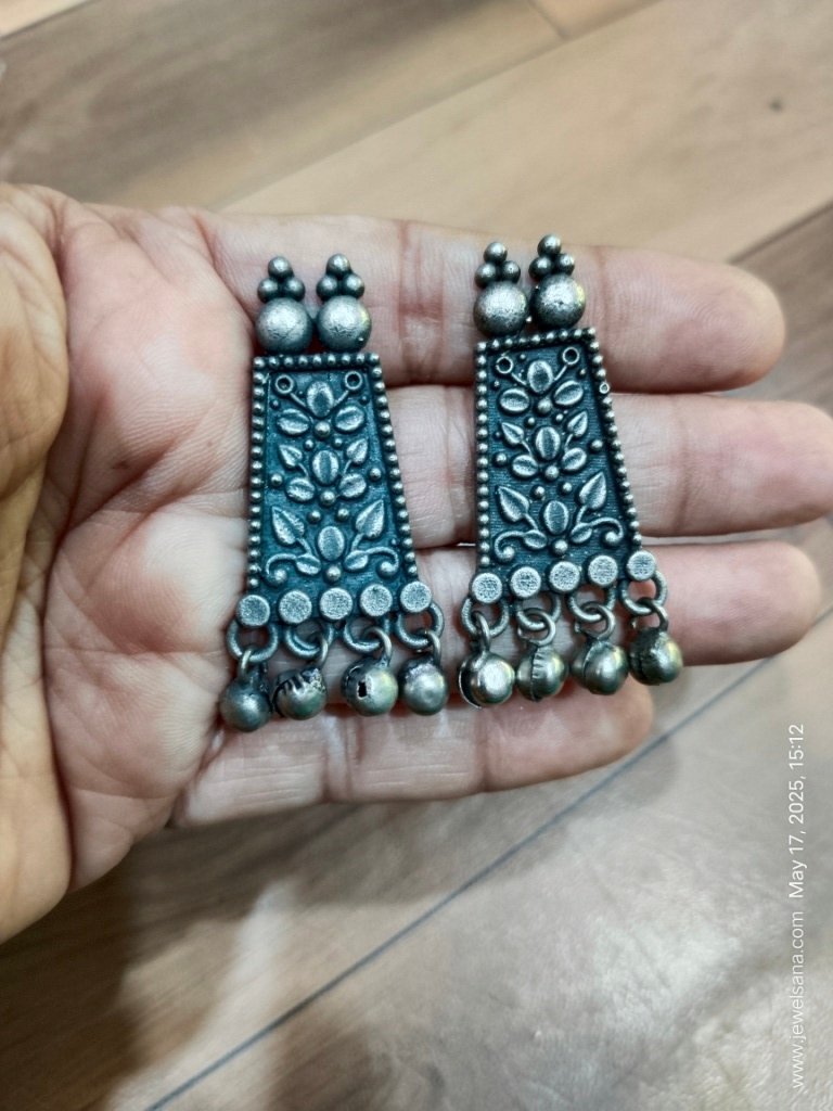 Jharokha Shape Earrings