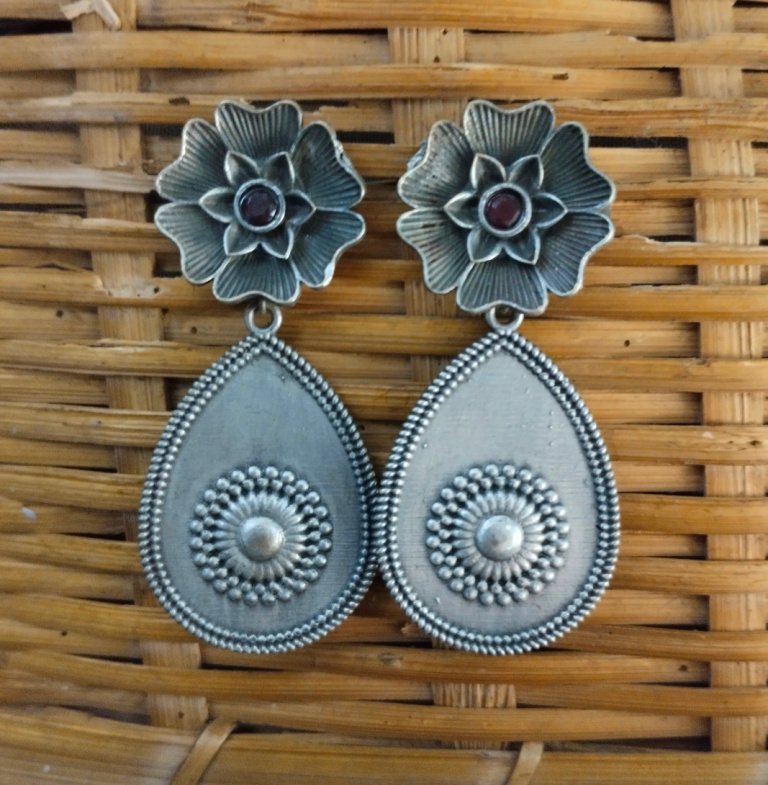 Drop Shape with Flower Studs