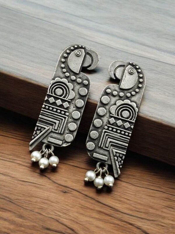 Parrot Metal Stud Metal Earrings - Image 2