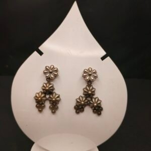 Triangle Flower Shape Metal Studs