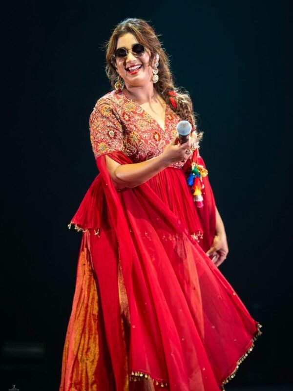 Multi Color Tassles Parandi Feat Shreya Ghoshal - Image 2