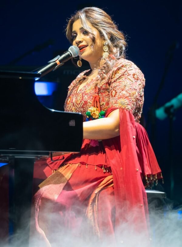 Multi Color Tassles Parandi Feat Shreya Ghoshal - Image 6
