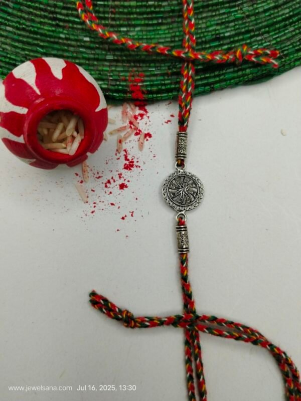 Rakhi RK32