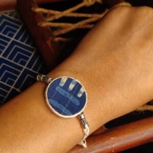 Rakhi RK8